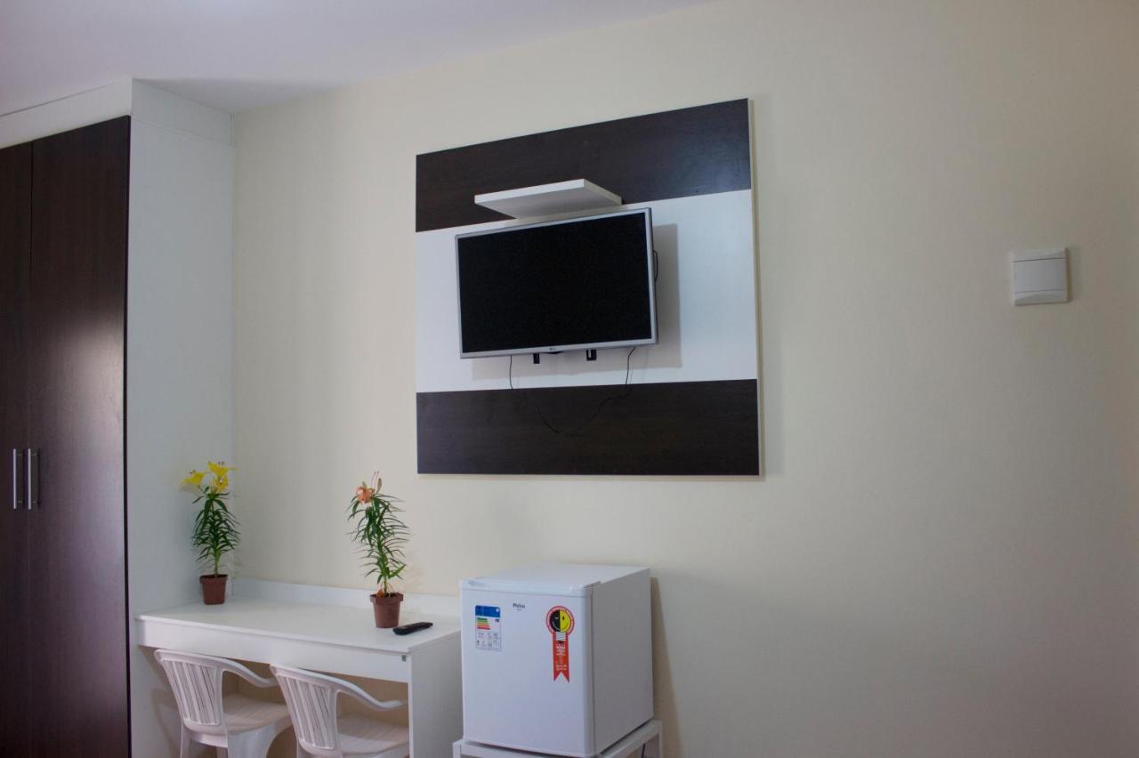 Family Room,759340217:JPEG
